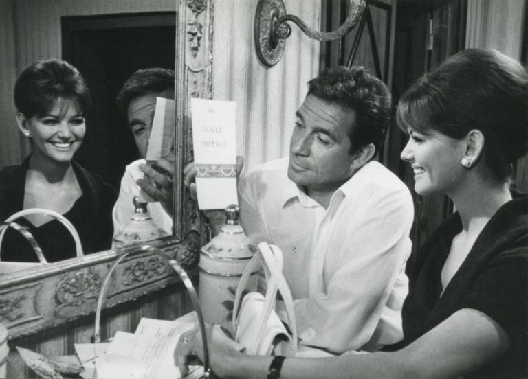 Il magnifico cornuto 1964 Antonio Pietrangeli – Courtesy Ö. Filmmuseum Zurlini e Pietrangeli: cinema italiano alla ribalta a Vienna. È al Filmmuseum, ritrovo di autentici cinefili, giusto al pianterreno del centralissimo Museo Albertina